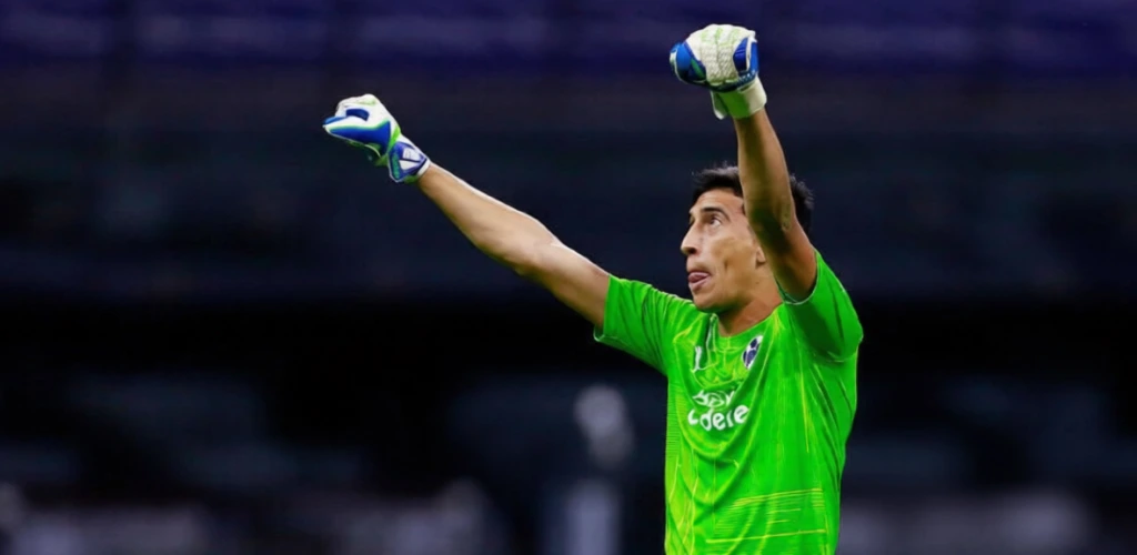 Zaragoza Goalkeeper-00